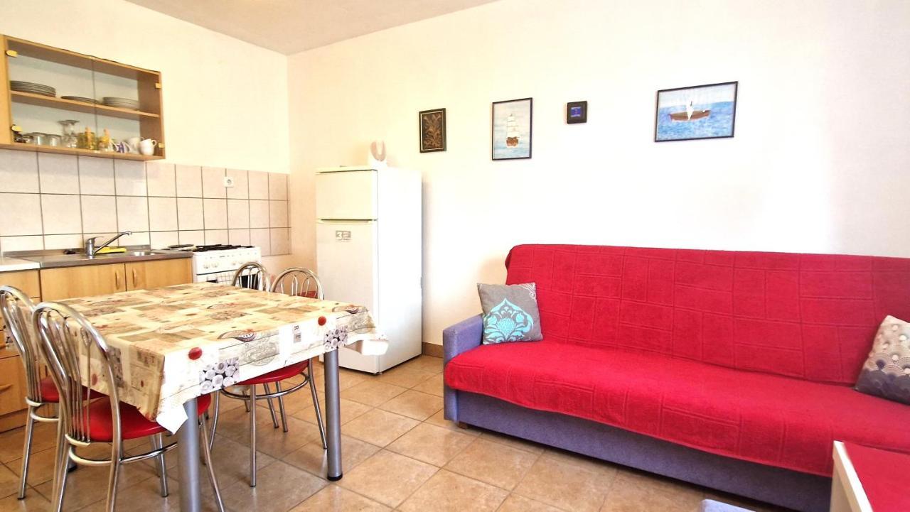 Apartment Hrzina Krk Town Exteriör bild